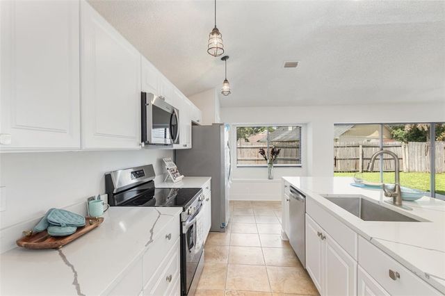 549 SILVERGATE LOOP, Lake Mary, FL 32746