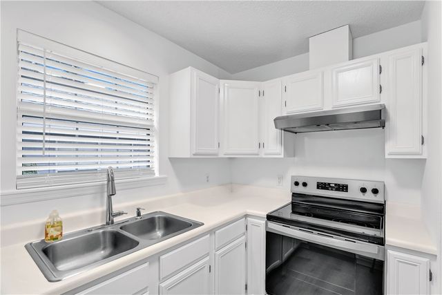 509 Cedar Street, St Simons Island, GA 31522