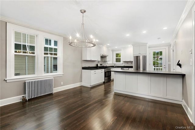 48 Rossmore Avenue, Bronxville, NY 10708