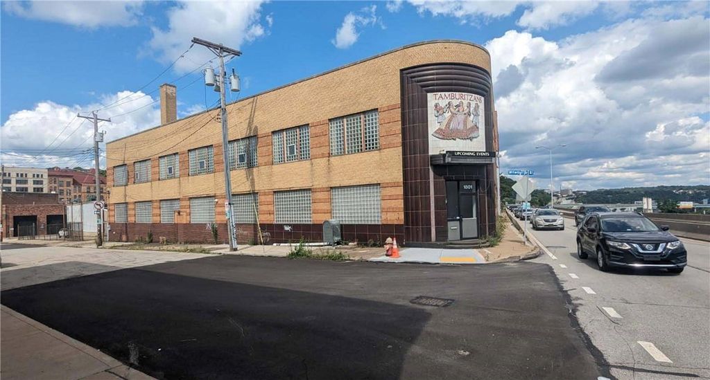 1801 Boulevard of the Allies, Oakland, PA 15219