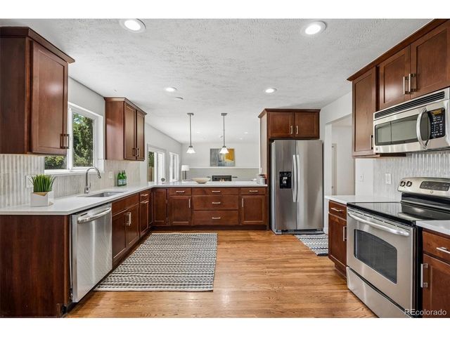 2964 S Verbena Way, Denver, CO 80231
