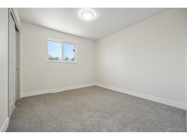 2964 S Verbena Way, Denver, CO 80231