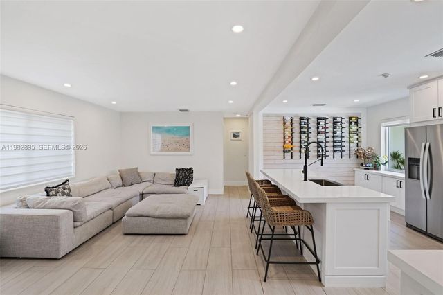 5830 SW 51st Ter, Miami, FL 33155