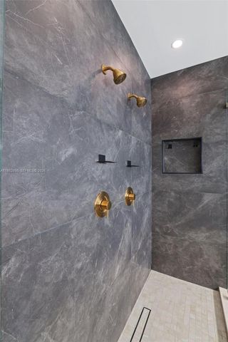 5830 SW 51st Ter, Miami, FL 33155