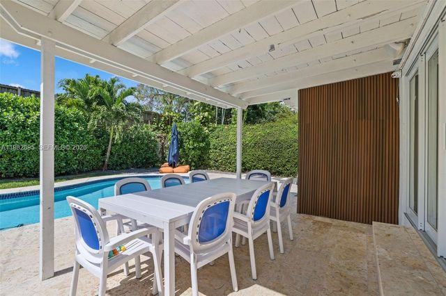 5830 SW 51st Ter, Miami, FL 33155