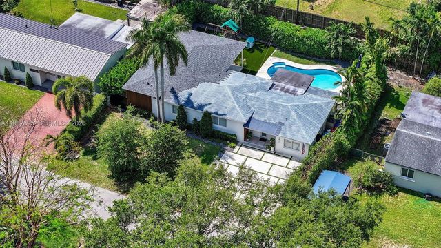 5830 SW 51st Ter, Miami, FL 33155