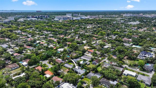 5830 SW 51st Ter, Miami, FL 33155