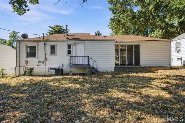 10204 Tappan Drive, Bellefontaine Nghbrs, MO 63137