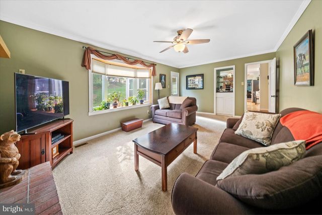 111 RAMUNNO CIR, Hockessin, DE 19707