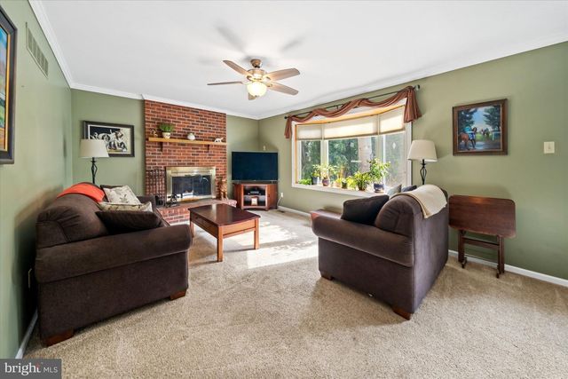 111 RAMUNNO CIR, Hockessin, DE 19707