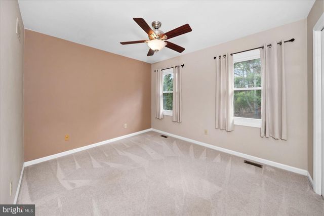 111 RAMUNNO CIR, Hockessin, DE 19707