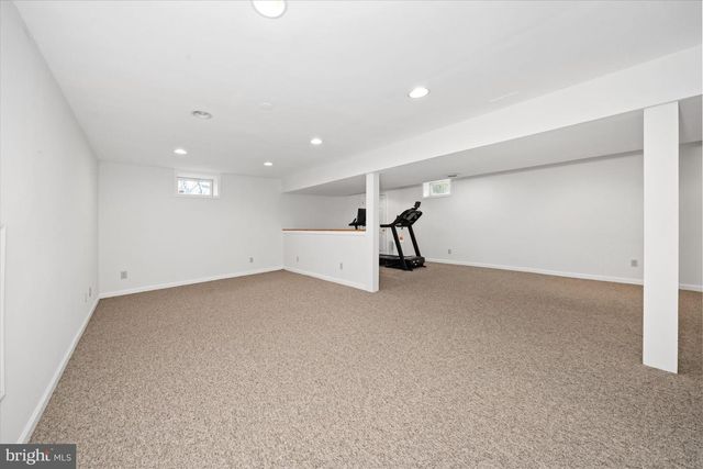 111 RAMUNNO CIR, Hockessin, DE 19707
