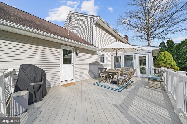 111 RAMUNNO CIR, Hockessin, DE 19707