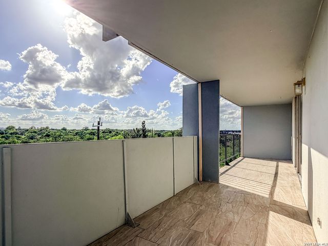 7039 San Pedro Ave Apt 411, San Antonio, TX 78216