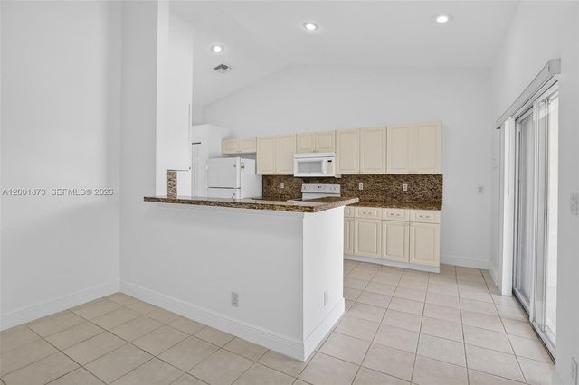 10907 W Broward Blvd, Plantation, FL 33324