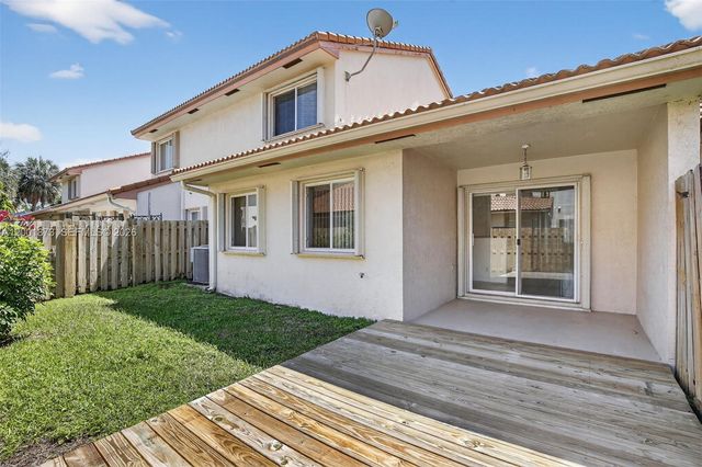 10907 W Broward Blvd, Plantation, FL 33324