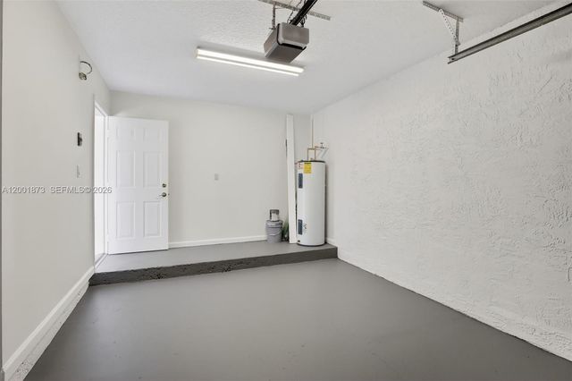 10907 W Broward Blvd, Plantation, FL 33324