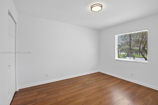 10907 W Broward Blvd, Plantation, FL 33324