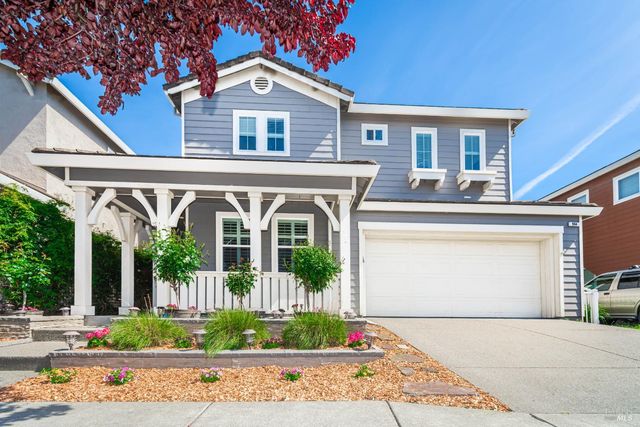 984 Hogwarts Cir, Petaluma, CA 94954