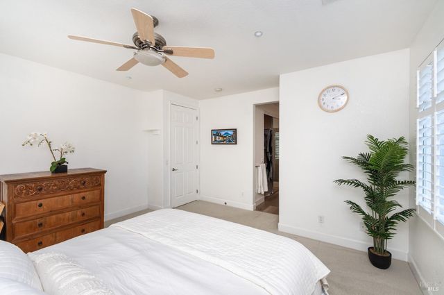 984 Hogwarts Cir, Petaluma, CA 94954