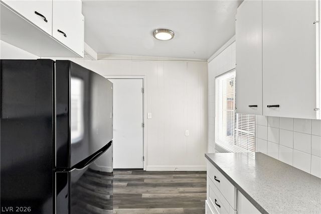 1315 Oakwood Avenue, North Las Vegas, NV 89030