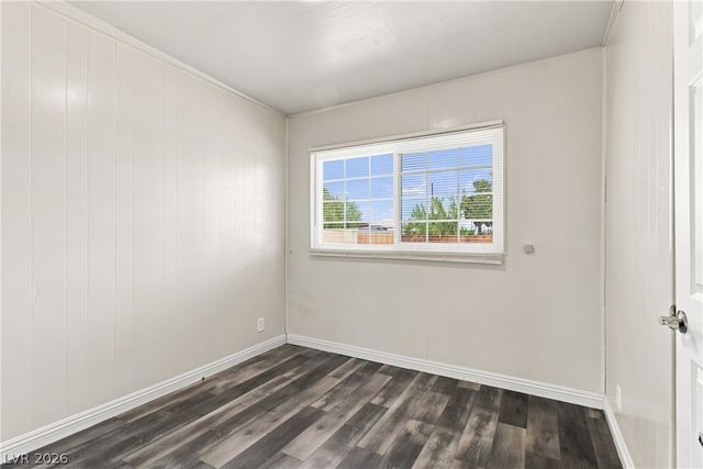 1315 Oakwood Avenue, North Las Vegas, NV 89030