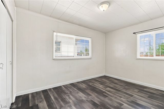 1315 Oakwood Avenue, North Las Vegas, NV 89030