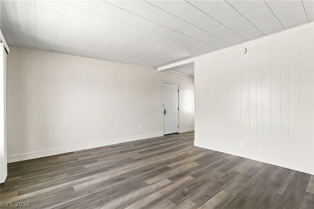 1315 Oakwood Avenue, North Las Vegas, NV 89030