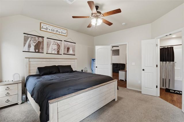 1412 SE 6th Street, Moore, OK 73160