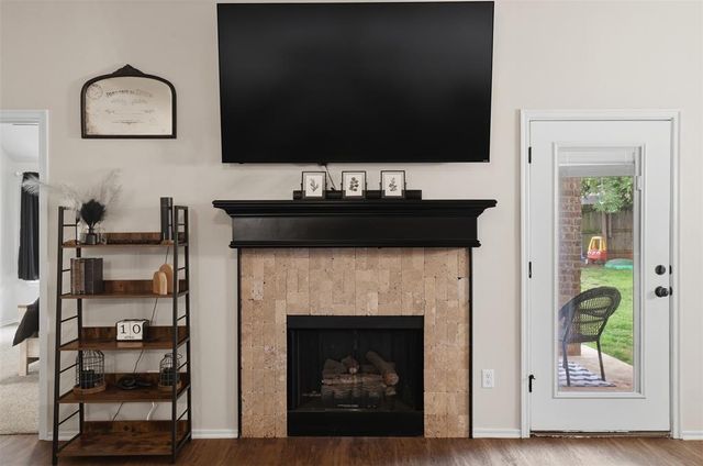 1412 SE 6th Street, Moore, OK 73160