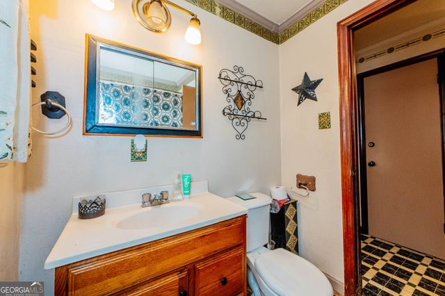 109 Fisher Street, Warner Robins, GA 31093