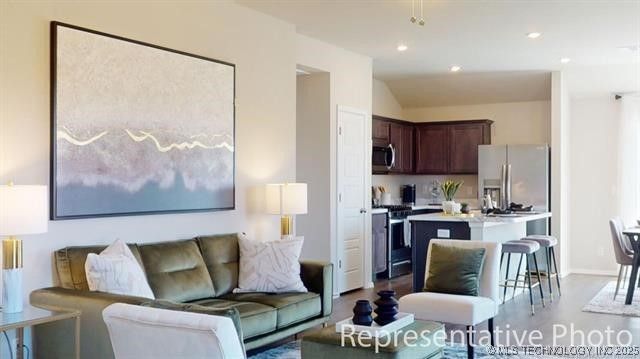 20785 McKellop Drive, Kellyville, OK 74039