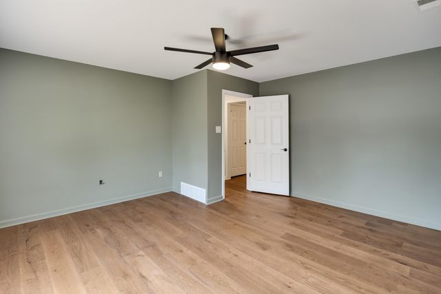 1581 STANHOPE CV, Collierville, TN 38017