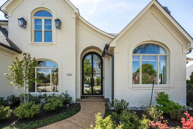 1581 STANHOPE CV, Collierville, TN 38017
