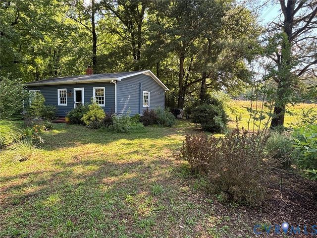3235 Layfield Dr, Providence Forge, VA 23140