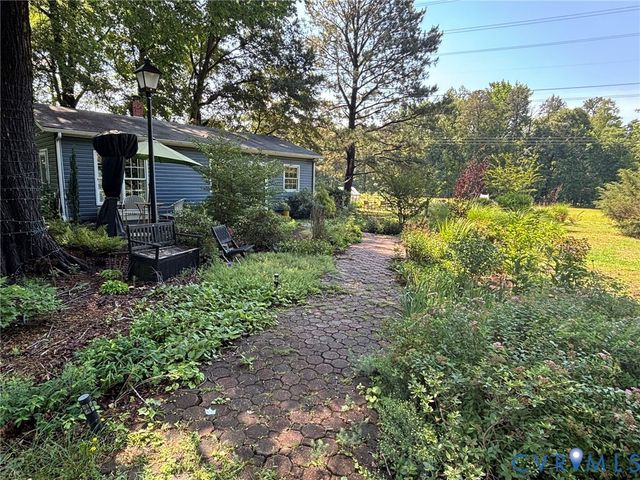 3235 Layfield Dr, Providence Forge, VA 23140