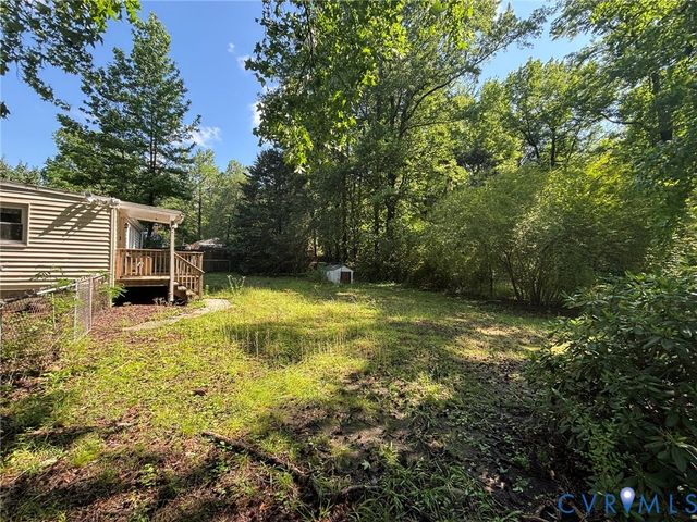 3235 Layfield Dr, Providence Forge, VA 23140