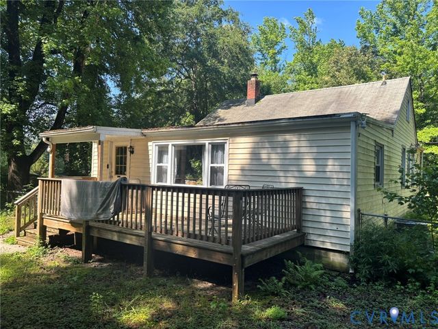 3235 Layfield Dr, Providence Forge, VA 23140