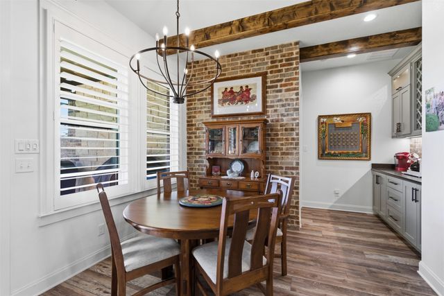 208 Shady Oaks Drive, Runaway Bay, TX 76426