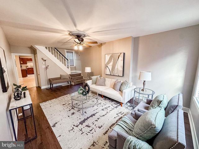 1317 LINDEN ST, Wilmington, DE 19805