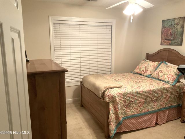 4125 Dudleys Grant Drive B, Winterville, NC 28590