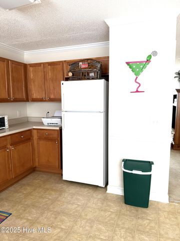 4125 Dudleys Grant Drive B, Winterville, NC 28590