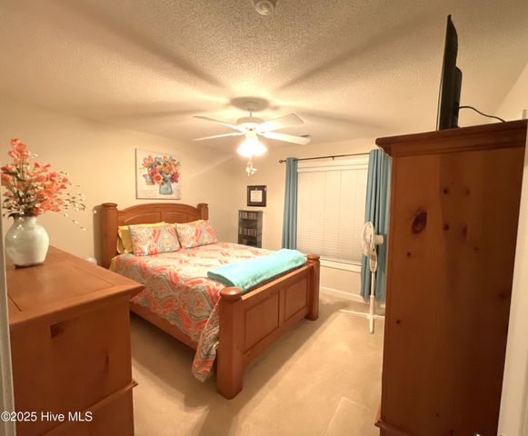4125 Dudleys Grant Drive B, Winterville, NC 28590
