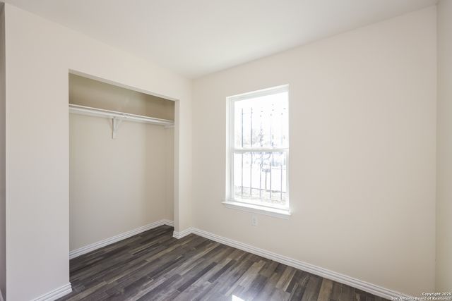 3355 Martin Luther King, San Antonio, TX 78220