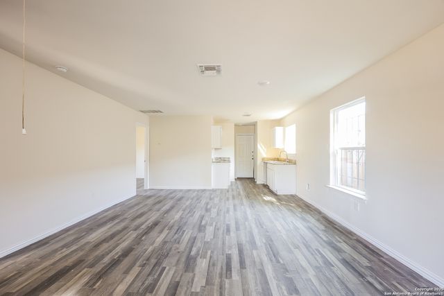 3355 Martin Luther King, San Antonio, TX 78220