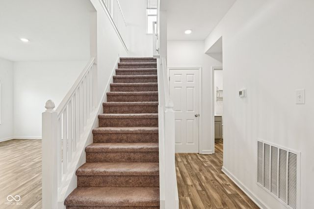 56 Winding Brook Way, Pendleton, IN 46064