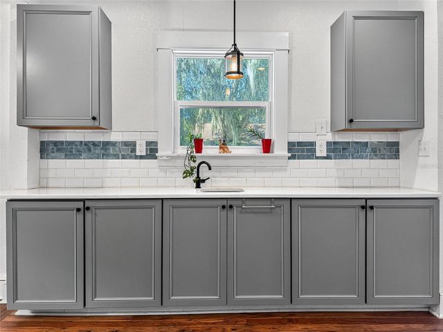 1016 WASHINGTON AVENUE, Eustis, FL 32726