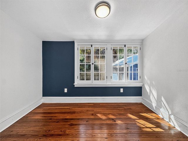 1016 WASHINGTON AVENUE, Eustis, FL 32726