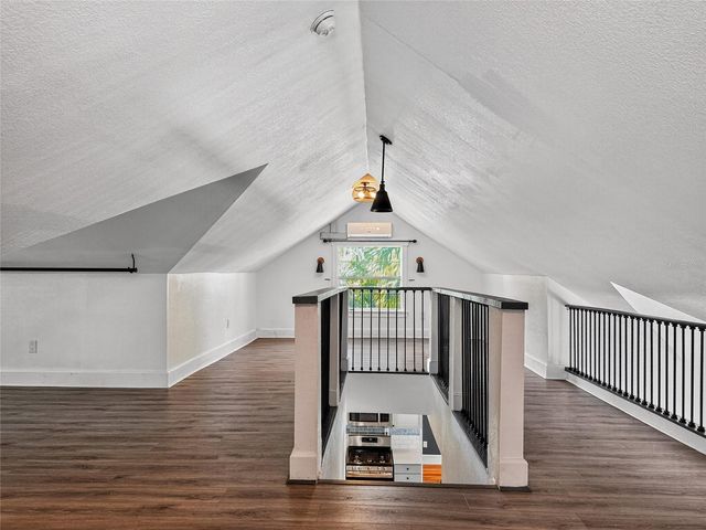 1016 WASHINGTON AVENUE, Eustis, FL 32726