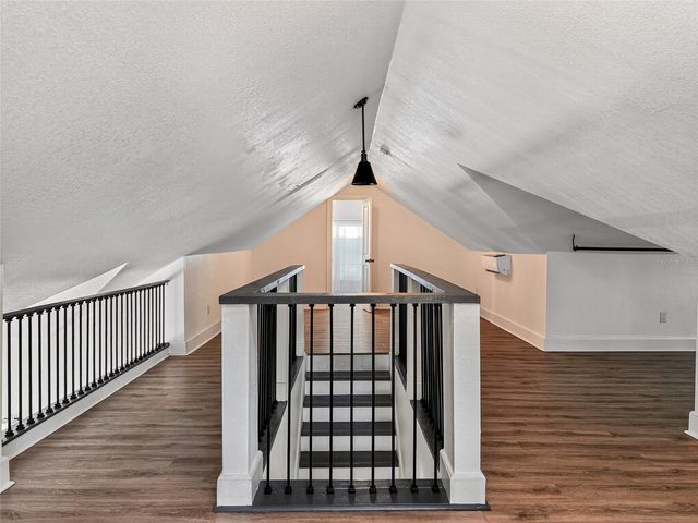 1016 WASHINGTON AVENUE, Eustis, FL 32726